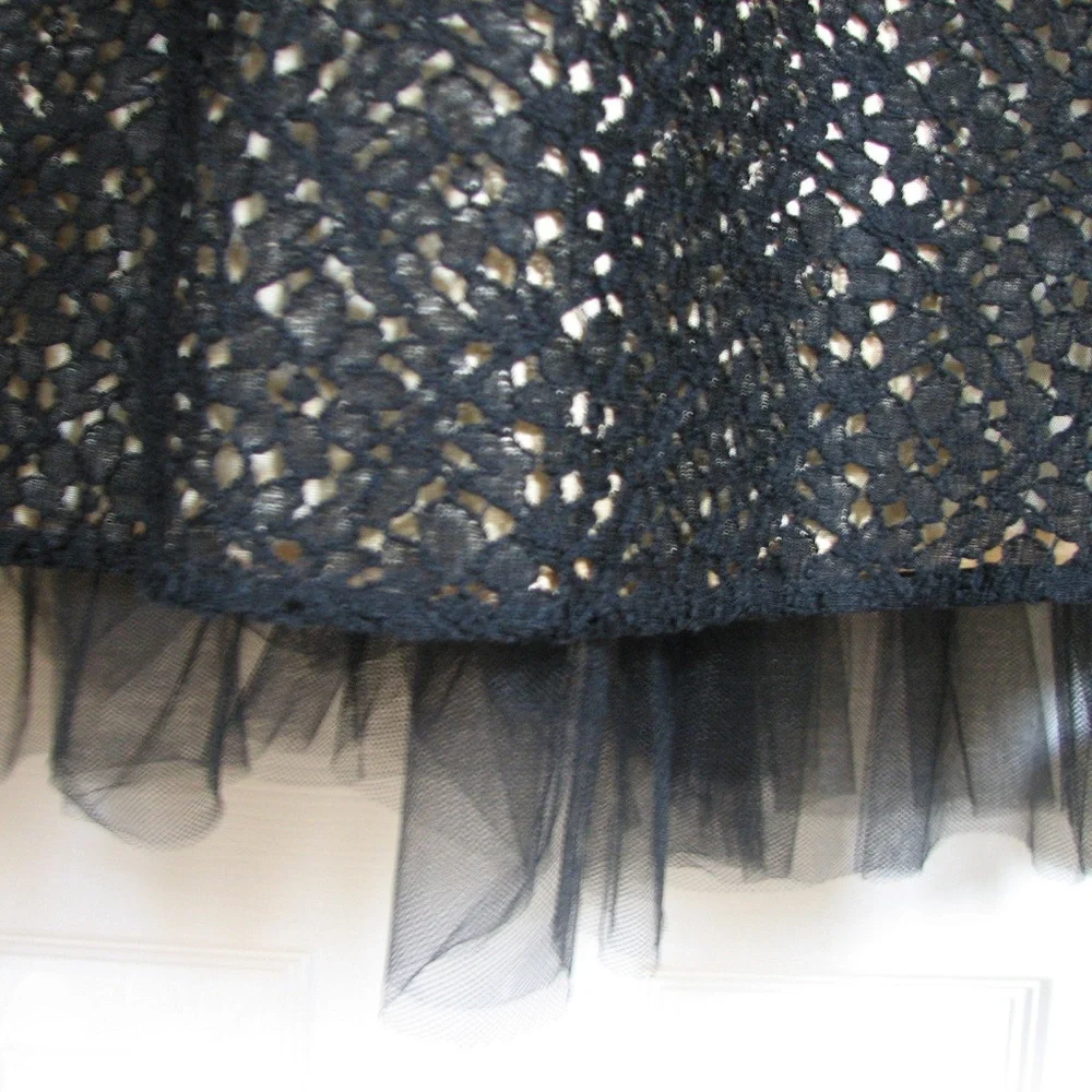Betsy Adam Dress Black Lace Overlay Gold Petite Women's 12P Party Dress - Picture 5 of 9